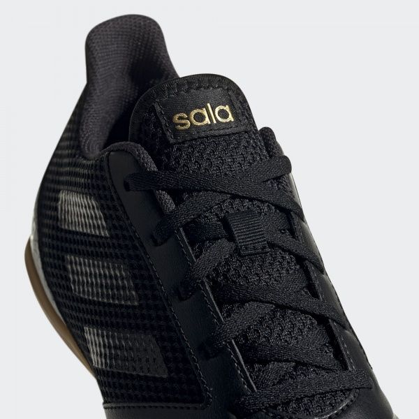 Бутси Adidas PREDATOR 19.4 IN SA F35633 р. UK 8,5 чорний