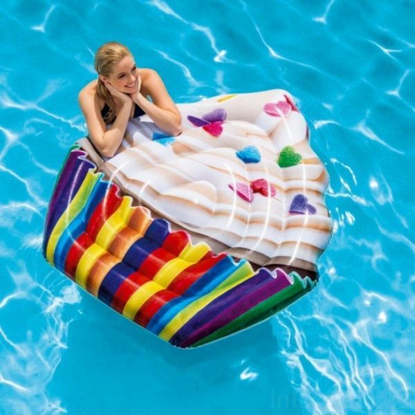 Матрац надувний Intex 142х135 см Капкейк різнокольоровий