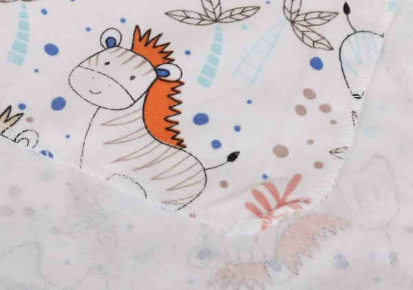 Пелюшка Homeline Жирафи 90х110 см різнокольоровий 140057 