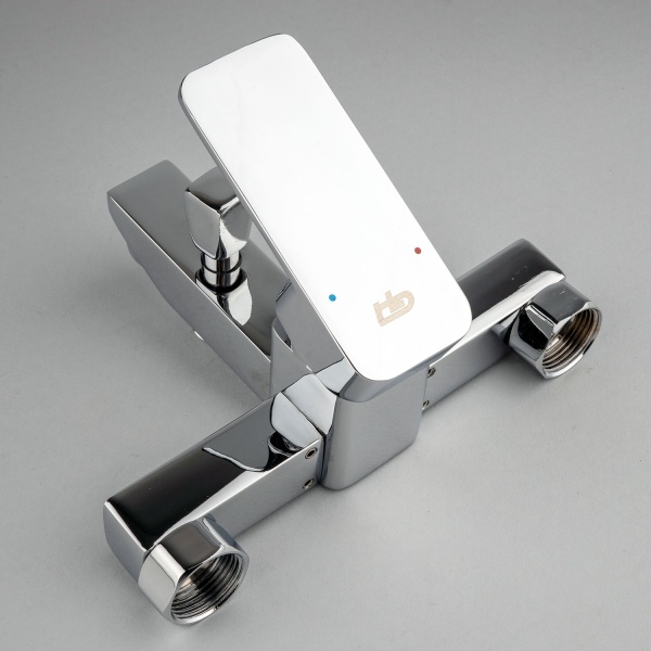 Смеситель для ванны/душа GH Elizabeth 14.10.131 с душевым набором