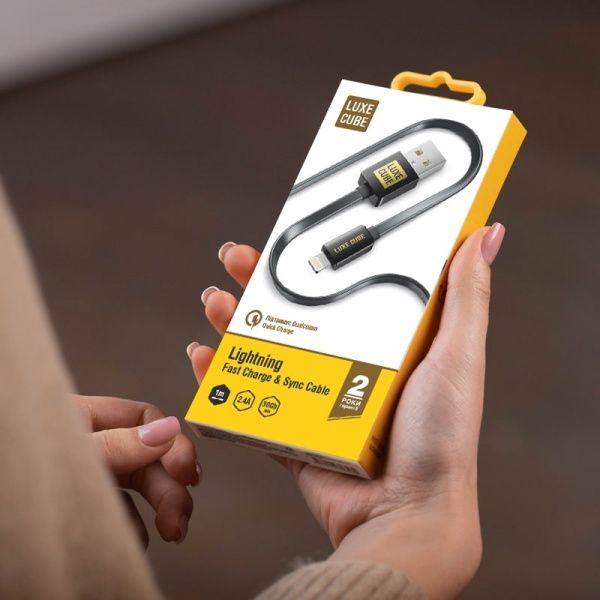 Кабель Luxe Cube Flat 1 м білий (9998686444151) 