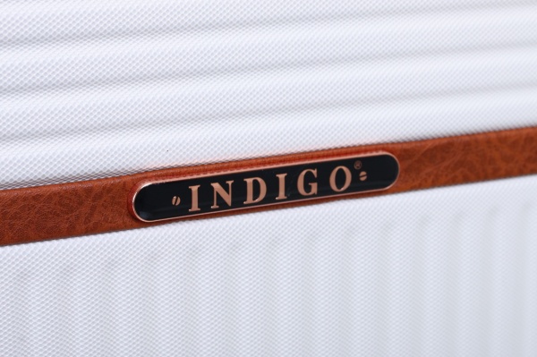 Чемодан 41 л белый LS22200 49х36х23 ABS 