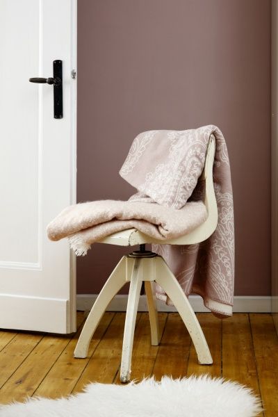 Плед Soft Impression Reserved 150x200 см белый/розовый Biederlack 