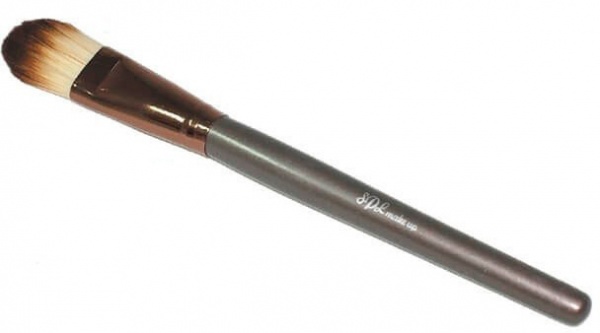 Кисть для тонального крема SPL 97504 