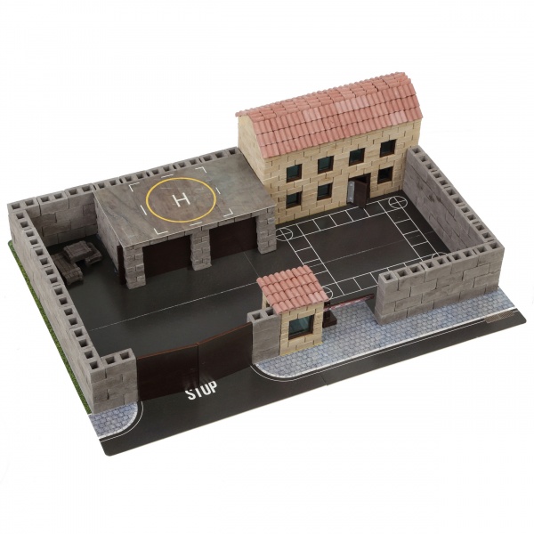 Конструктор из мини-кирпичиков Wise Elk Военная база 70828