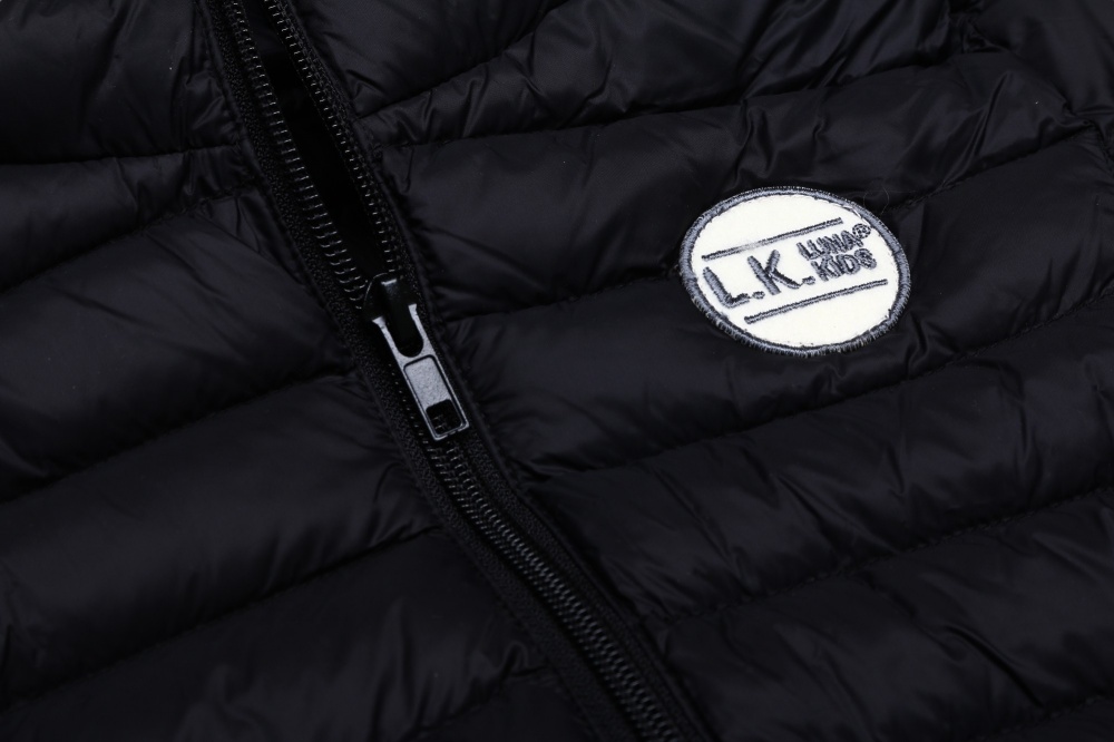 Куртка детская унисекс Luna Kids р.152 черный Superlight JKT