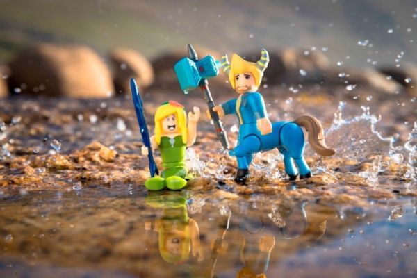 Набір Roblox Jazwares колекційна Game Packs Neverland Lagoon Tales of FeyDorf W3 8 см 