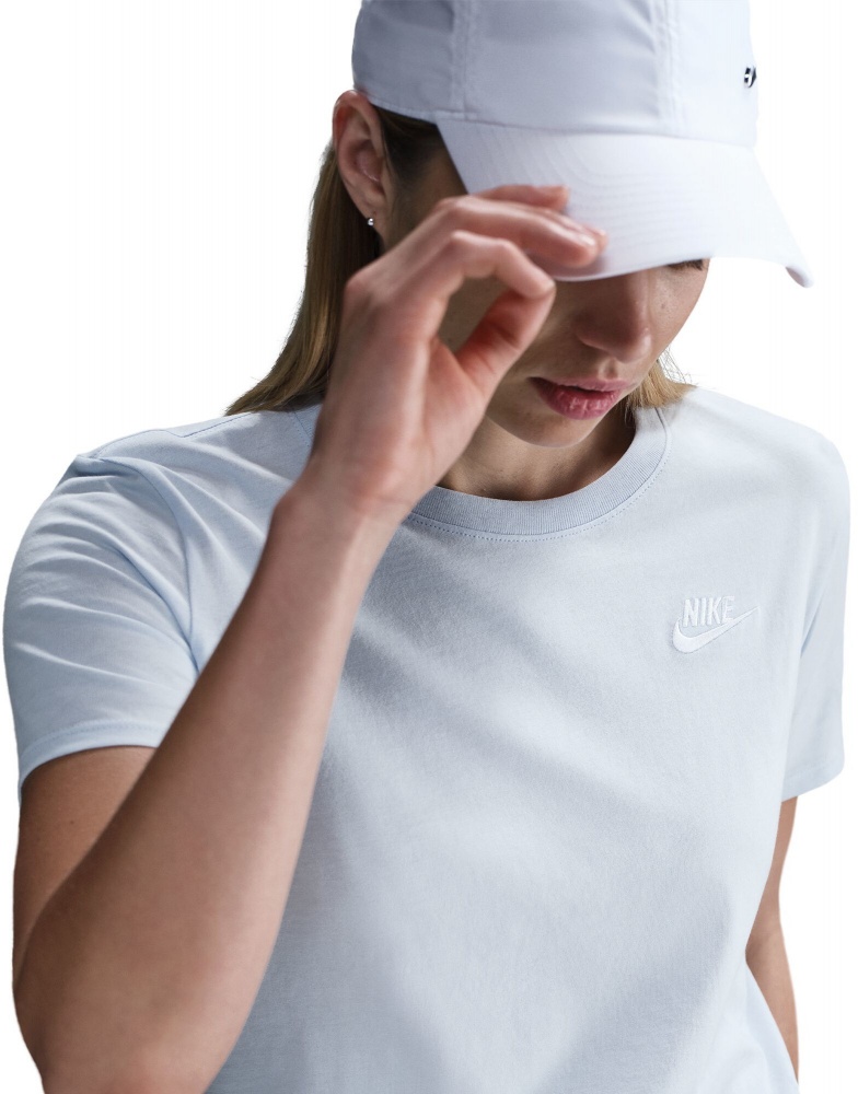 Футболка Nike W NSW CLUB SS TEE DX7902-423 р.L голубой