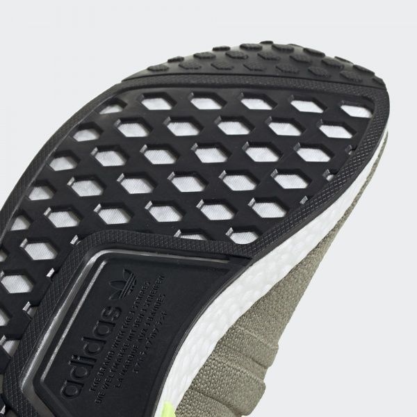 Кроссовки Adidas NMD R1 BD7750 р.11 оливковый