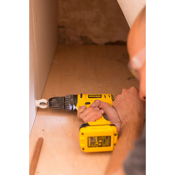 Шуруповерт аккумуляторный Stanley FatMax FMC011S FMC011S2