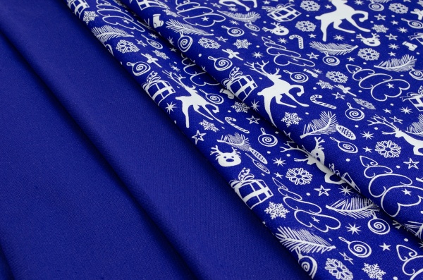 Скатерть 140x220 см синий Homeline 