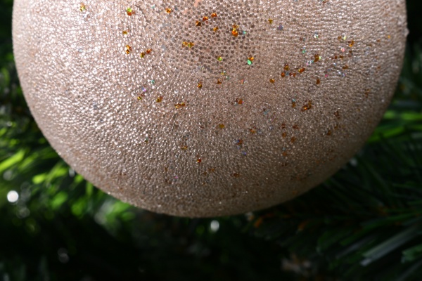 Ялинкова іграшка у формі кулі 10 см в в асортименті 