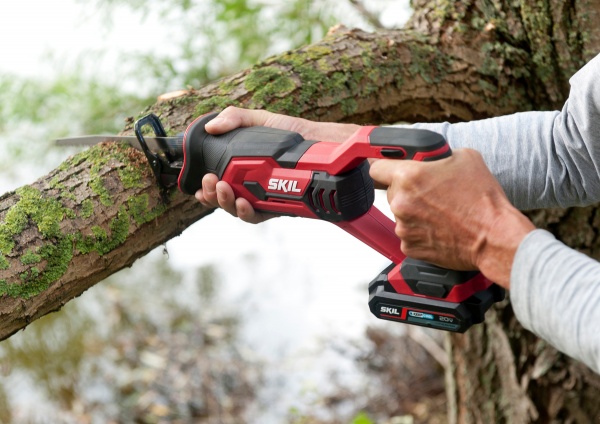 Пила сабельная SKIL SW1E3470CA