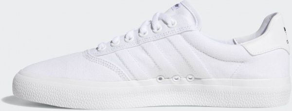 Кроссовки Adidas 3MC B22705 р.UK 5,5 белый