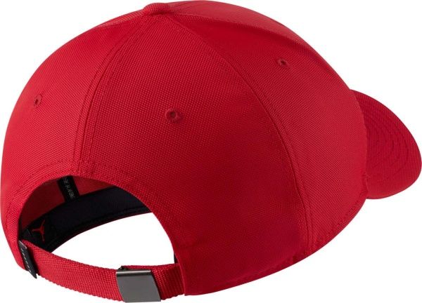 Кепка Nike JORDAN CLC99 CAP METAL JM CW6410-687 L/XL красный