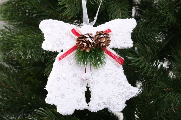 Декоративная подвеска Колокольчик с декором 13x13 см HF20Y11-53 белый