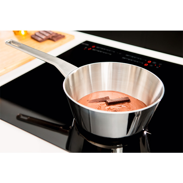 Варильна поверхня електрична індукційна Electrolux IPE644RBC