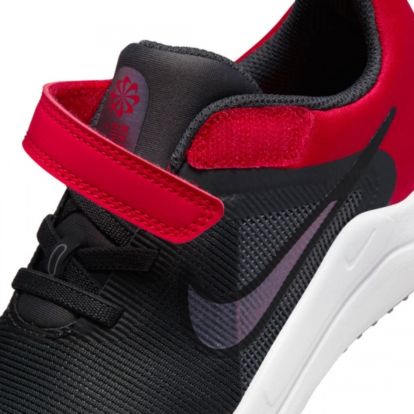 Кросівки Nike NIKE DOWNSHIFTER 12 DM4193-001 р.28 чорний