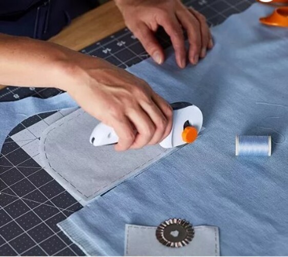 Резак роторный Trigger 45 мм Fiskars