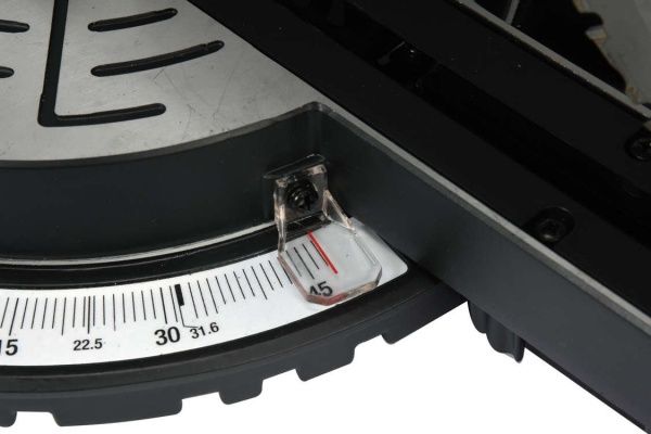 Пила торцювальна YATO YT-82174