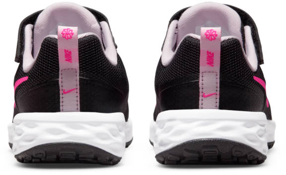 Кроссовки Nike REVOLUTION 6 DD1095-007 р.33,5 черный