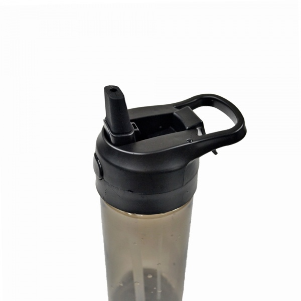 Пляшка Bright 440 мл чорний Line Art