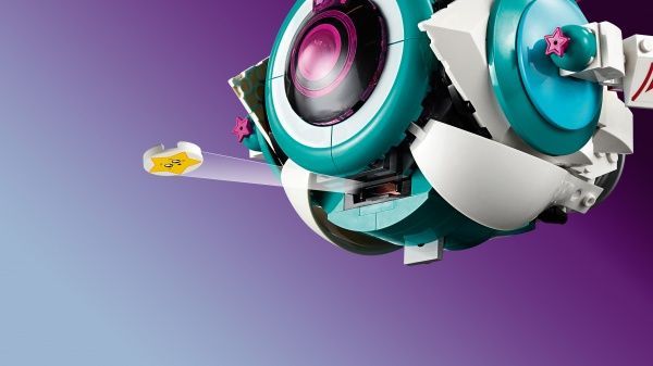 Конструктор LEGO Movie Сес-Терский звездолет Любки Хаос! 70830
