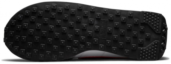 Кроссовки Nike DJ6054-101 р.46 белый