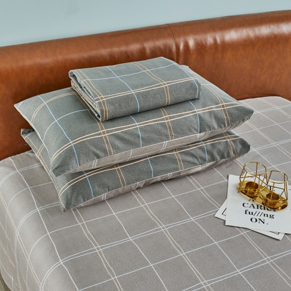 Комплект постельного белья Wiltz семейный серый La Nuit 