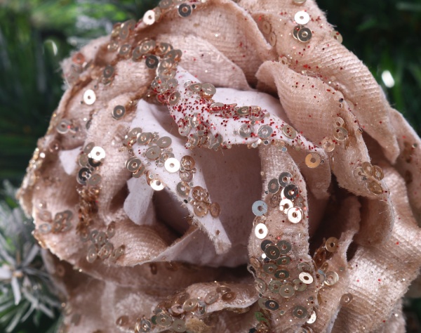 Цветок декоративный DH8055030 шампань 11х5х11 см