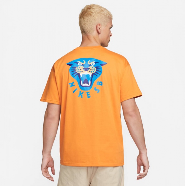 Футболка Nike DN7289-738 р.S жовтий