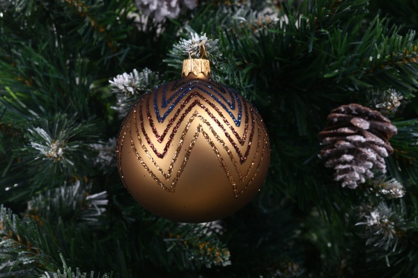 Елочная игрушка в форме шара геометрическим рисунком 8 см в ассортименте 