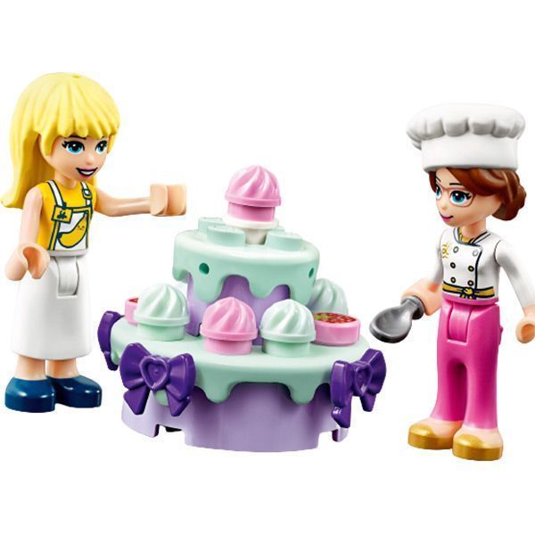 Конструктор LEGO Friends Змагання кондитерів 41393
