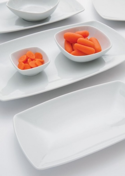 Блюдо прямокутне Tokio 30 см 20001482 Saturnia 