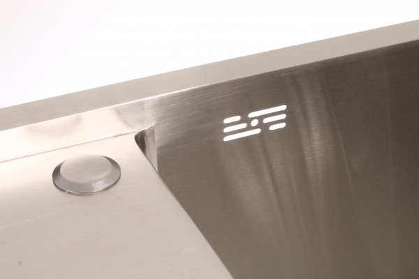 Мойка для кухни F.Lusso из нержавеющей стали FL7848BR