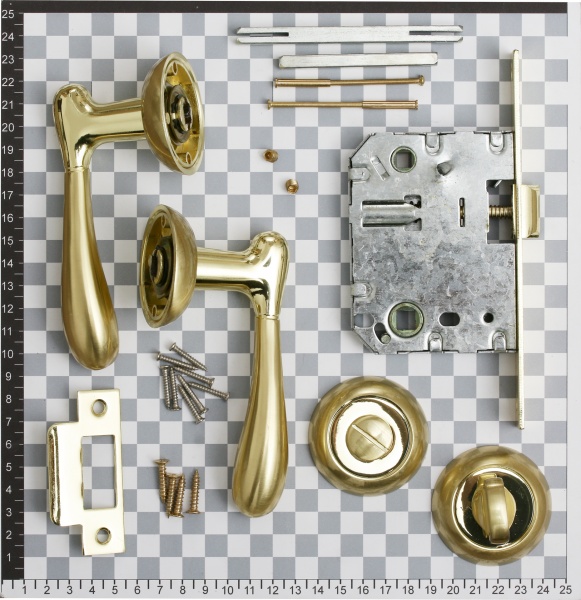 Замок врезной с ручками RDA Imola WC 70 мм полированная латунь/матовая латунь