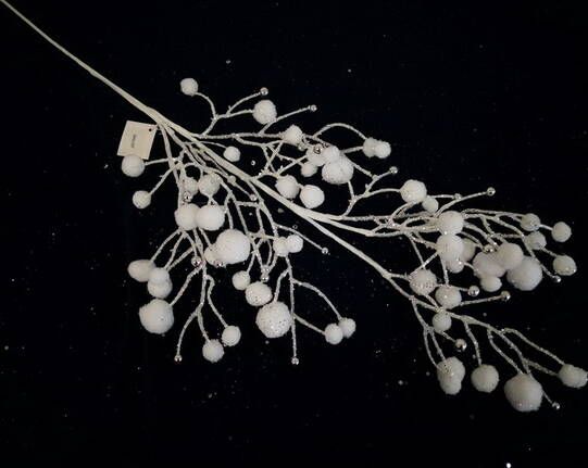 Декорація новорічна Гілка з білими сніжками та намистинками 81 см EPI-18A6017 