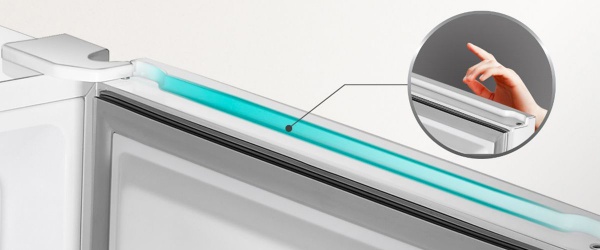 Холодильник Hisense RT267D4AWF