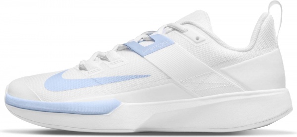 Кроссовки Nike Court Vapor Lite DH2945-111 р.US 9,5 голубой
