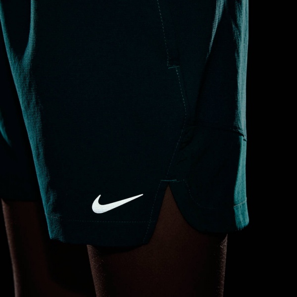 Шорты Nike B NK DF MULTI TECH SHORT FB1294-381 р. XL зеленый