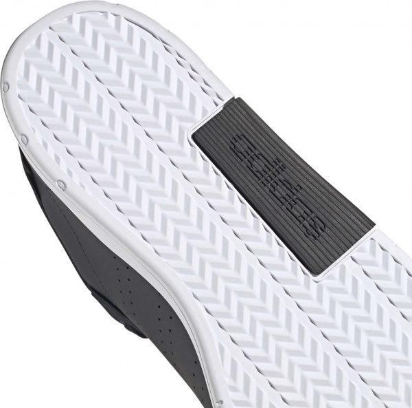 Кроссовки Adidas COURTPHASE H00482 р.UK 7,5 черный