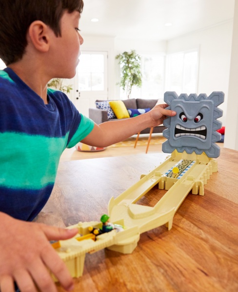 Трек Hot Wheels Атака заклятих ворогів із відеогри 