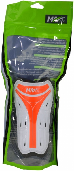 Щитки футбольні MaxxPro р. M SG-B1906-M