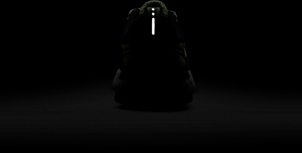 Кроссовки Nike React Infinity Run Flyknit 2 CT2357-700 р.US 10 салатно-черный