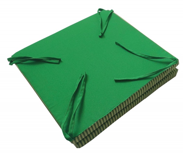 Подушка 42х84 см тексилк зелёно-салатовые полосы по 5 мм 1053