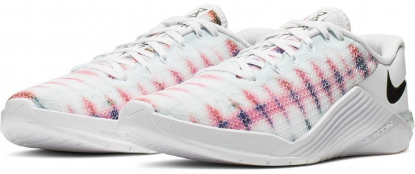 Кроссовки Nike WMNS METCON 5 AMP AT3149-101 р.8 белый