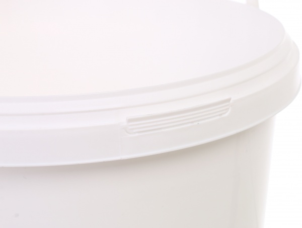 Відро Poliplast з пластиковою ручкою 10 л білий 