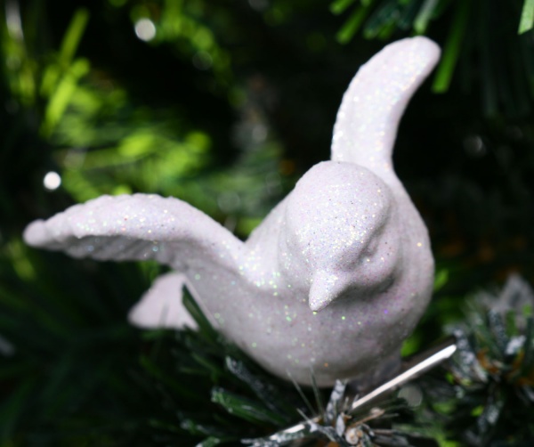 Подвеска Птичка 3Д 6х6х4 см белый