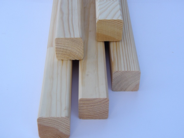 Брус лавочный срощенная конструкция 40х40х3000 мм сосна декоративный