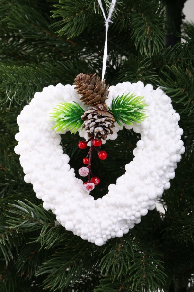 Декоративная подвеска Сердце с декором 15 см белый HL21-30a